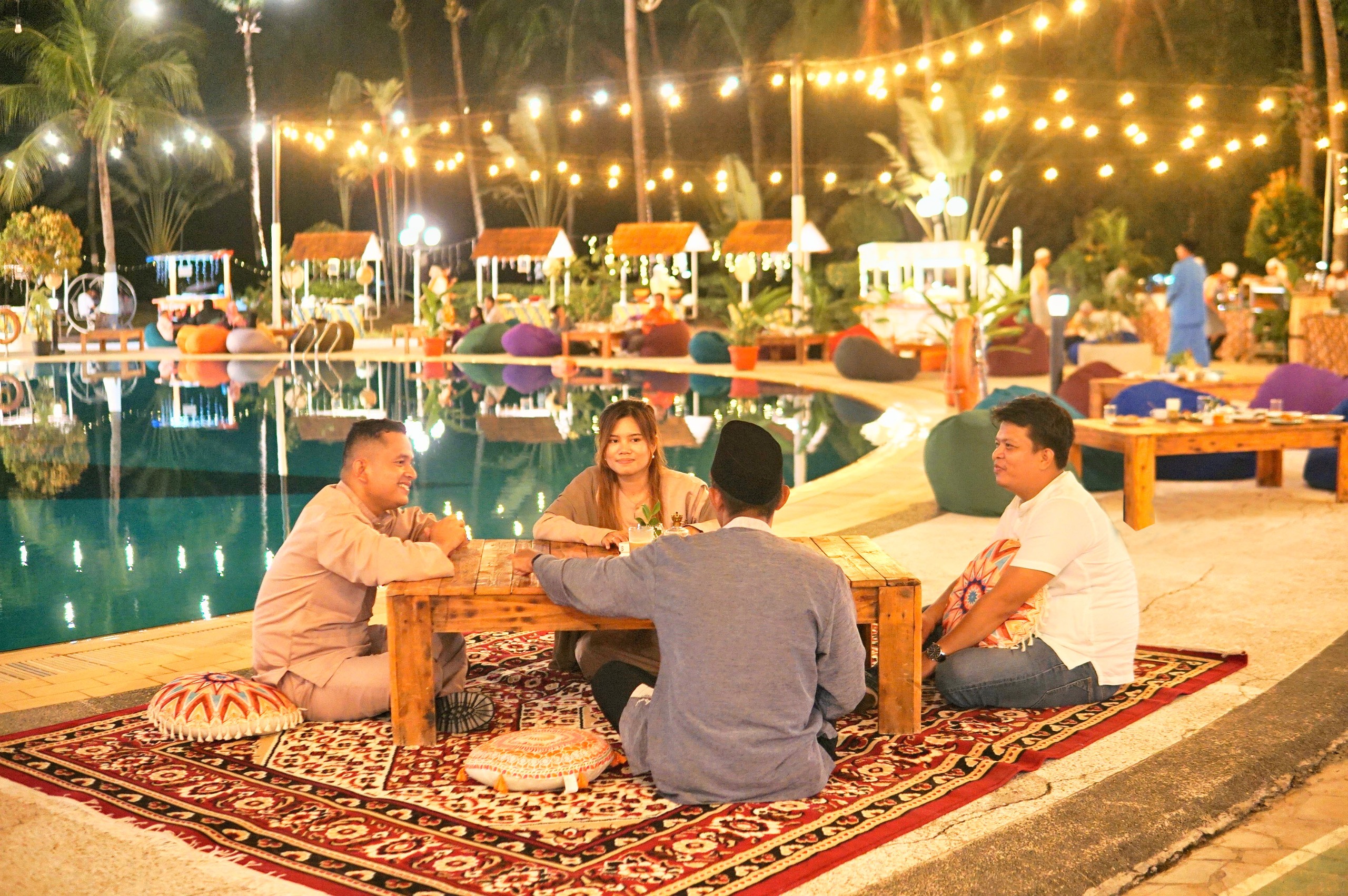 HARRIS Resort Waterfront Batam Marina Mempersembahkan Paket Berbuka