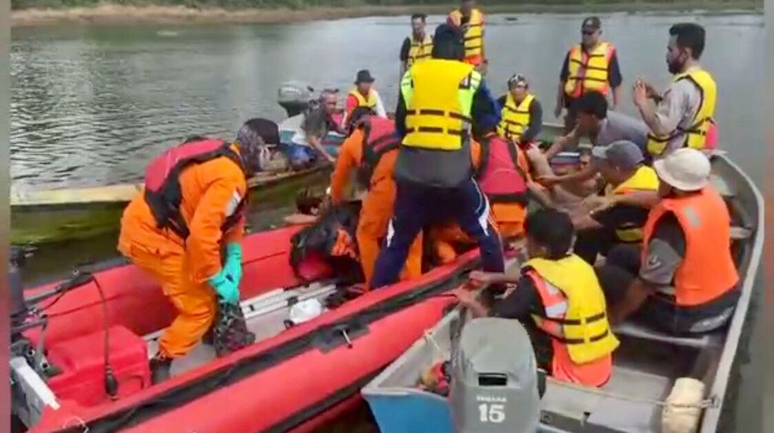 Dicari Sejak Sabtu, Jenazah Seorang Pria Berhasil Ditemukan Tim SAR Gabungan di Waduk Duriangkang