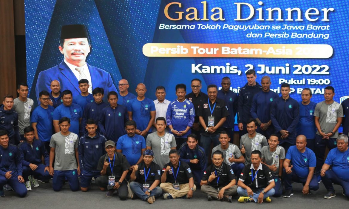 Persib Bandung Gala Dinner di Gedung BP Batam