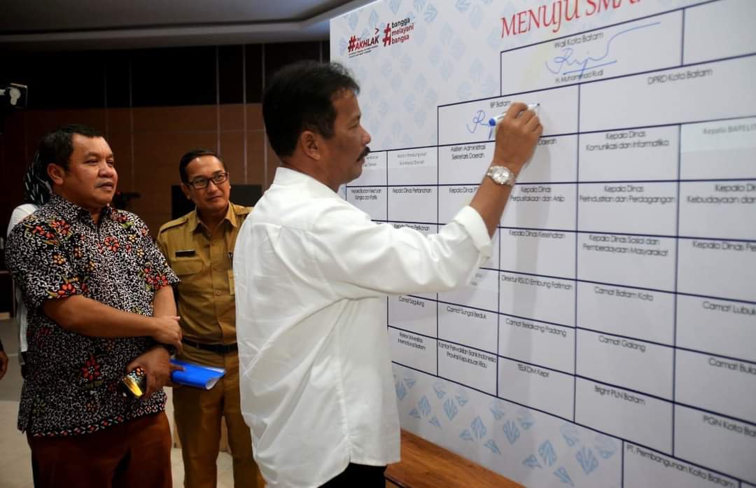 Bimtek Smartcity Ditutup, Rudi: Mari Wujudkan Batam Jadi Kota yang Modern