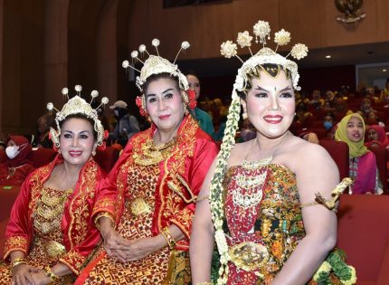 Paes Ageng Muncul pada Peringatan Hari Ibu Sekolah Darurat Kartini