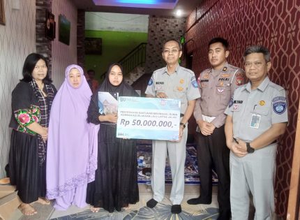 Kurang Dari 1 Hari, Jasa Raharja Kepri Serahkan Santunan Korban Kecelakaan Meninggal Dunia Salah Satu Anggota Kepolisian