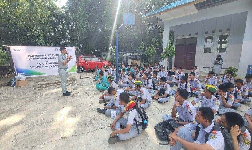 Jasa Raharja Kepulauan Riau Gelar Kegiatan Safety Riding Bersama Astra Honda Motor Batam di SMK Aljabar Batam