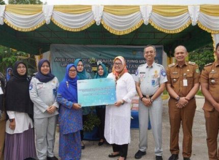 Jasa Raharja Kepri Berikan Bantuan Posyandu Kit Ke Kelurahan Tanjung Uncang