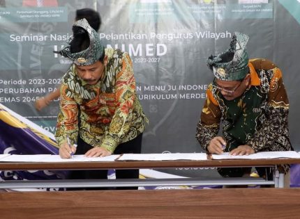 Seminar Nasional Pendidikan Digelar Sempena Pelantikan PW IKA Unimed Kepri