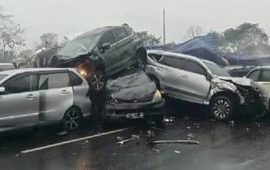 Kecelakaan Beruntun di Tol Cipularang, 1 Tewas 22 Cidera, 23 Mobil Rusak