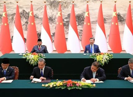 Presiden Prabowo dan Xi Jinping Menyaksikan MoU Tingkat Menteri