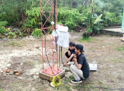 Diskominfo Lingga Perkuat Pendidikan Digital, SMP Negeri 3 Lingga Kini Dilengkapi Tower Internet